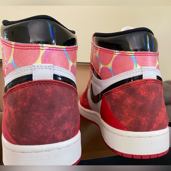 Sold on different site - Air Jordan 1 "Next Chapter" - Picture 2 of 6